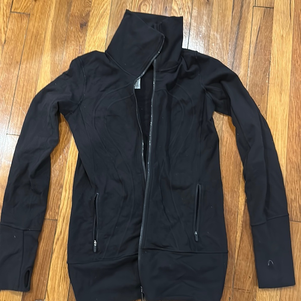 Lululemon front zip jacket 6